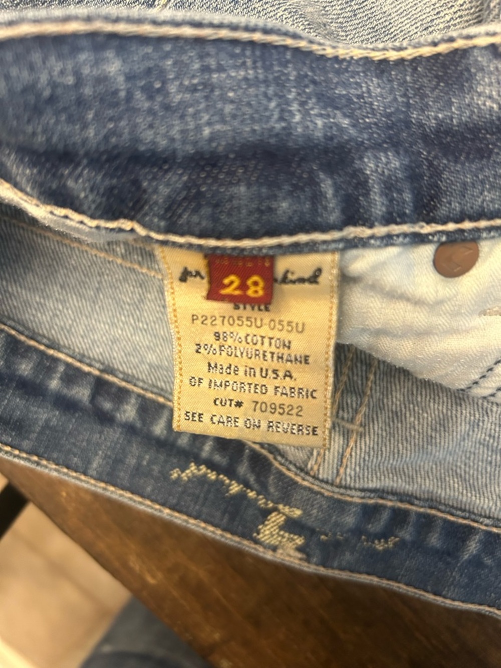 7 for all Mankind Dojo Frayed Light Wash Denim Cutoff Shorts 28 - Picture 3 of 9